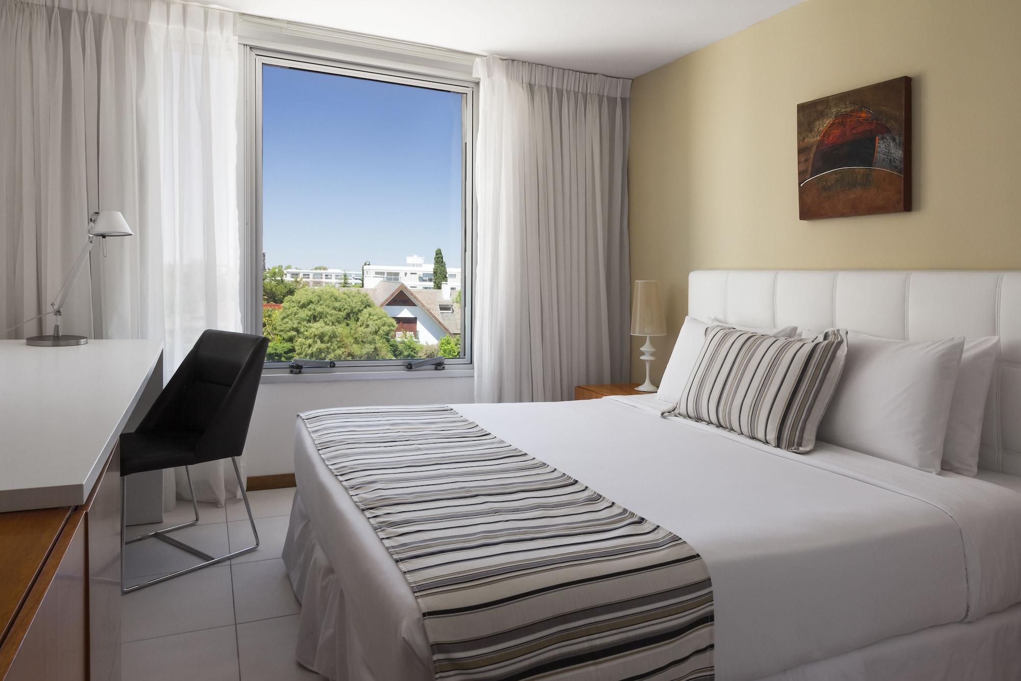 Real Colonia Hotel&Suites Colonia del Sacramento Zewnętrze zdjęcie