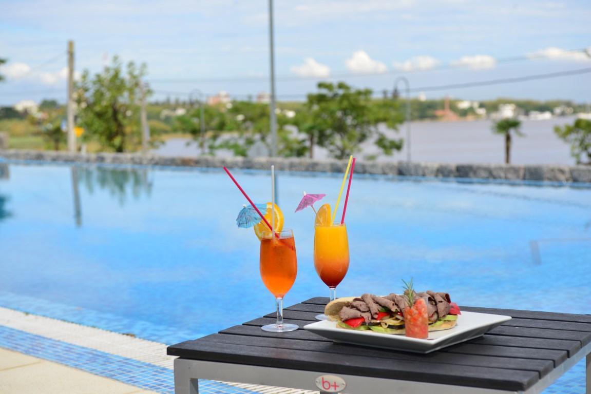 Real Colonia Hotel&Suites Colonia del Sacramento Zewnętrze zdjęcie