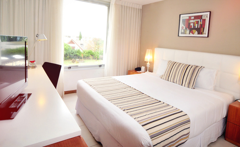 Real Colonia Hotel&Suites Colonia del Sacramento Zewnętrze zdjęcie